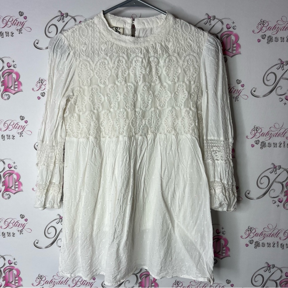 One September blouse long sleeve embroidered White Lace Long Sleeve Dress